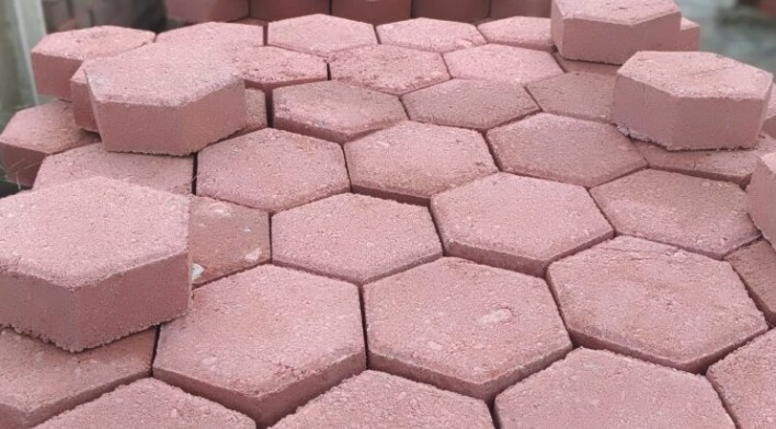 Harga paving segi enam per biji 