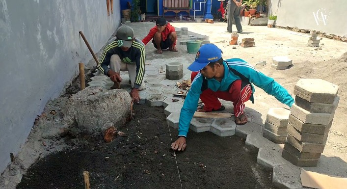 Jasa pemasangan paving block